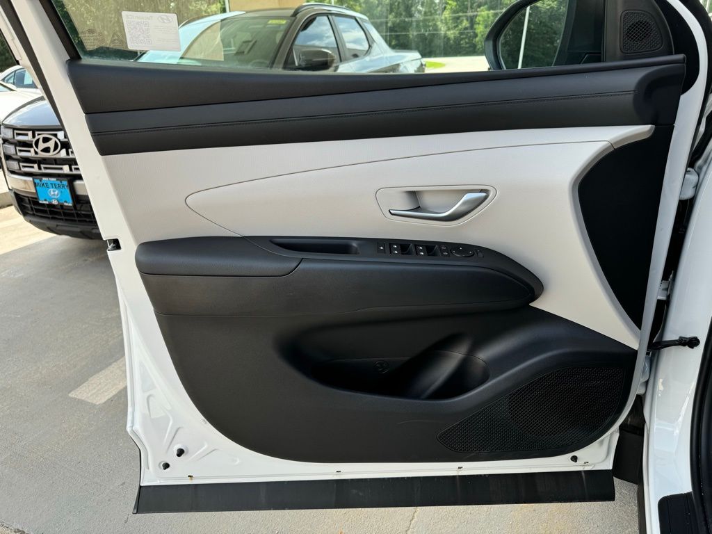 2025 Hyundai Tucson SEL - Photo 21