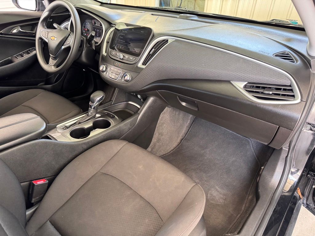 2024 Chevrolet Malibu 1LT - Photo 19