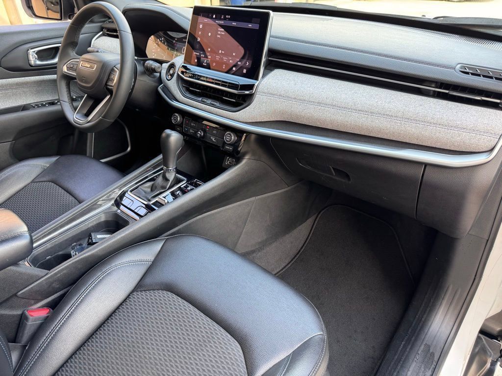 2024 Jeep Compass Latitude - Photo 15