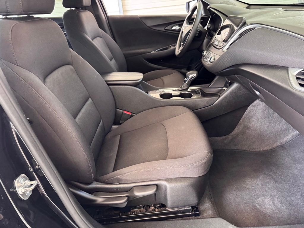 2024 Chevrolet Malibu 1LT - Photo 18