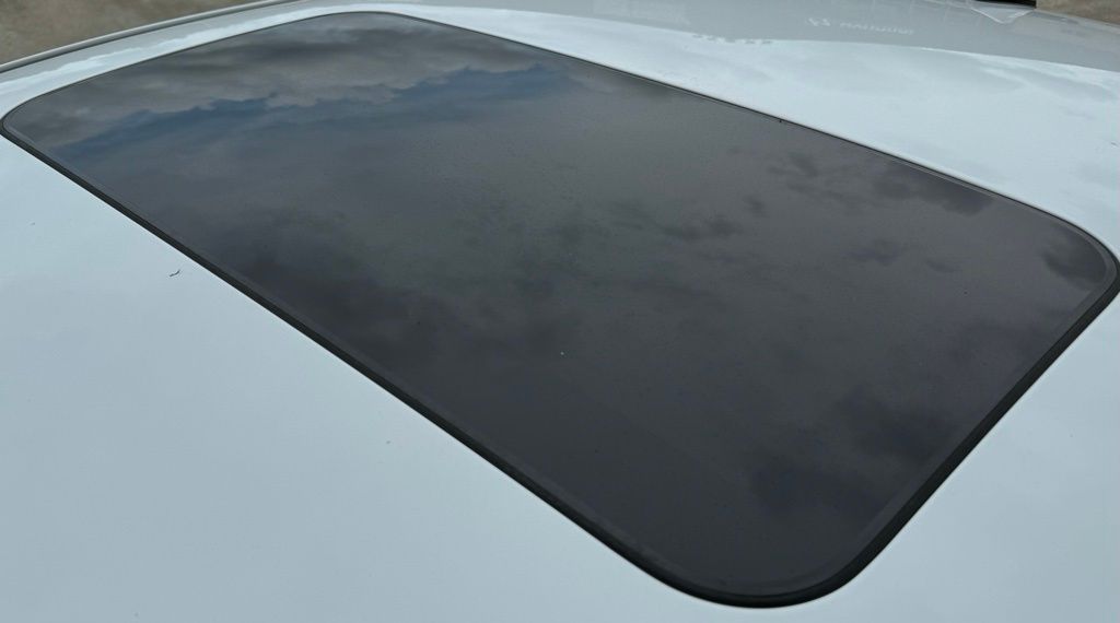 2025 Hyundai Elantra SEL - Photo 15