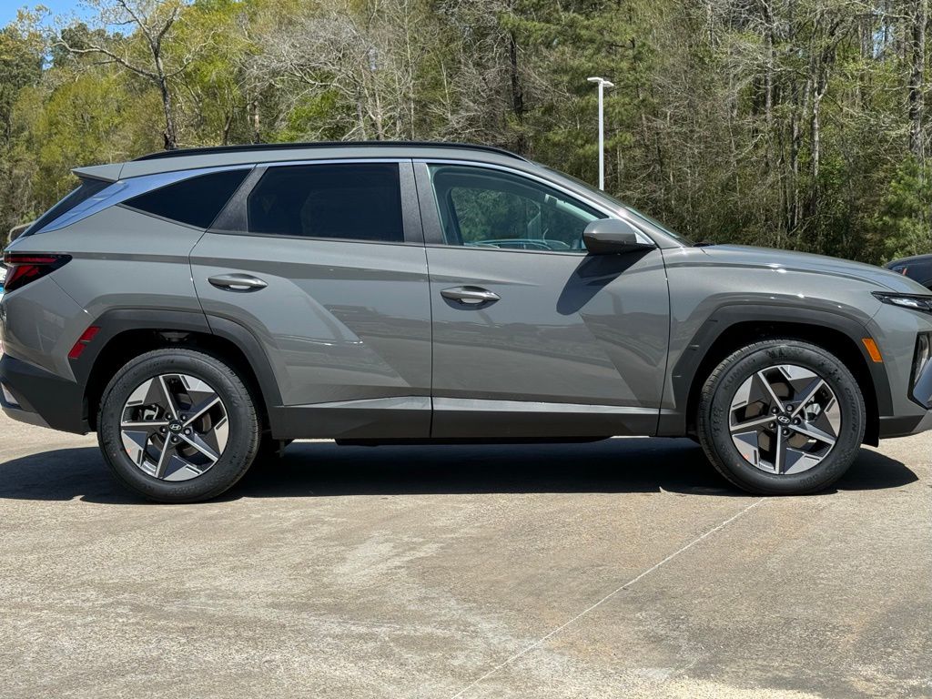 2025 Hyundai Tucson SEL - Photo 10