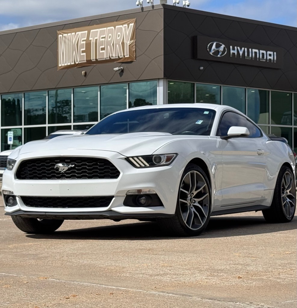 2016 Ford Mustang EcoBoost Premium