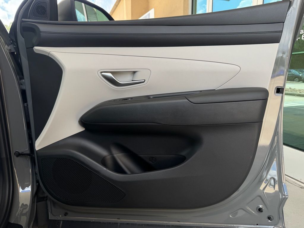 2025 Hyundai Tucson SEL - Photo 20