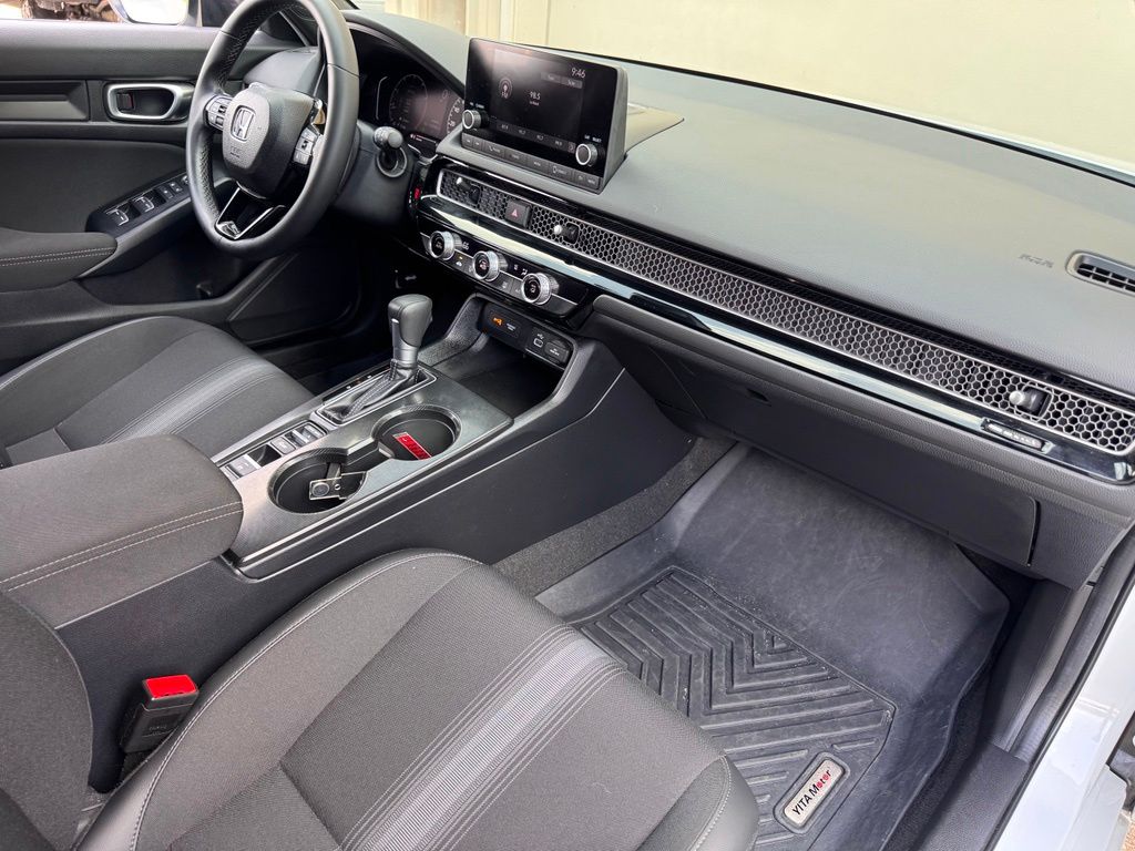 2024 Honda Civic Hatchback Sport - Photo 15