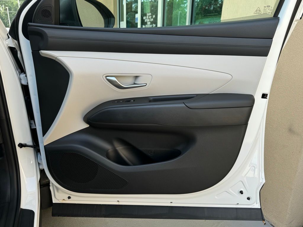 2025 Hyundai Tucson SEL - Photo 23