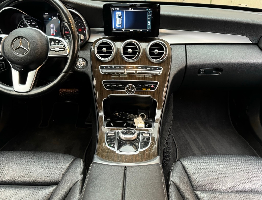 Used 2019 Mercedes-Benz C-Class Sedan C300 with VIN 55SWF8EB5KU305501 for sale in Silsbee, TX