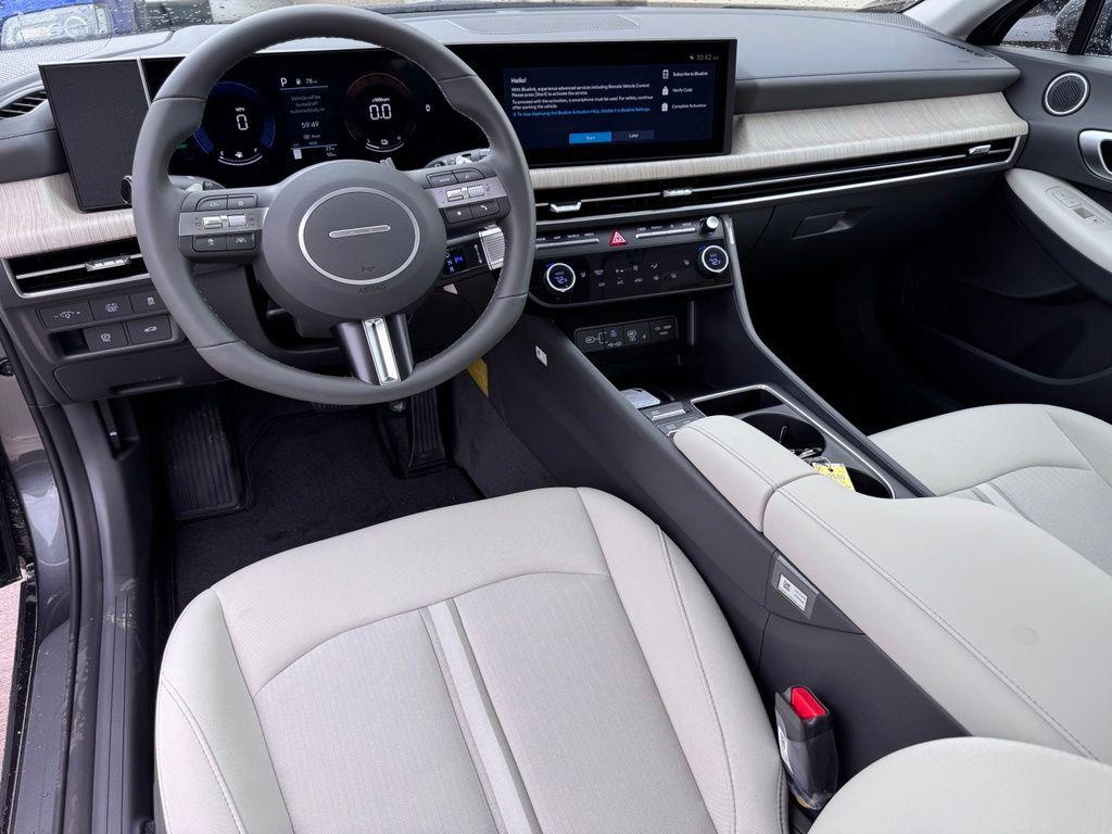 New 2026 Hyundai Sonata Hybrid SEL Sedan