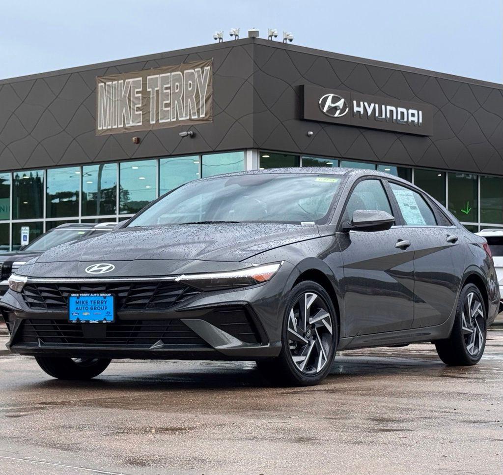 New 2026 Hyundai Elantra Limited