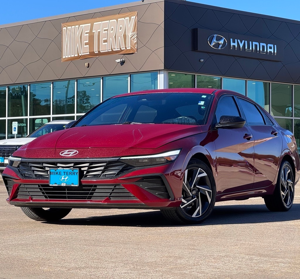2025 Hyundai Elantra SEL