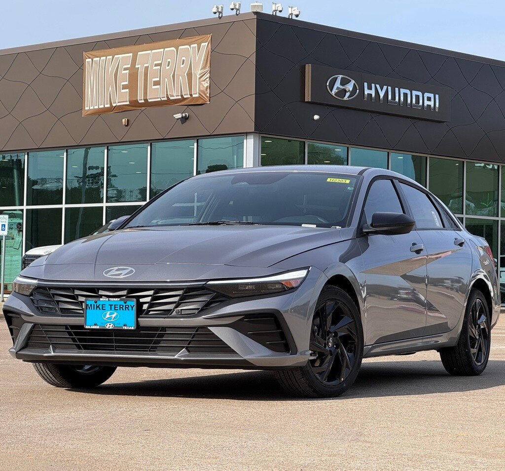 New 2026 Hyundai Elantra SEL Sport Sedan