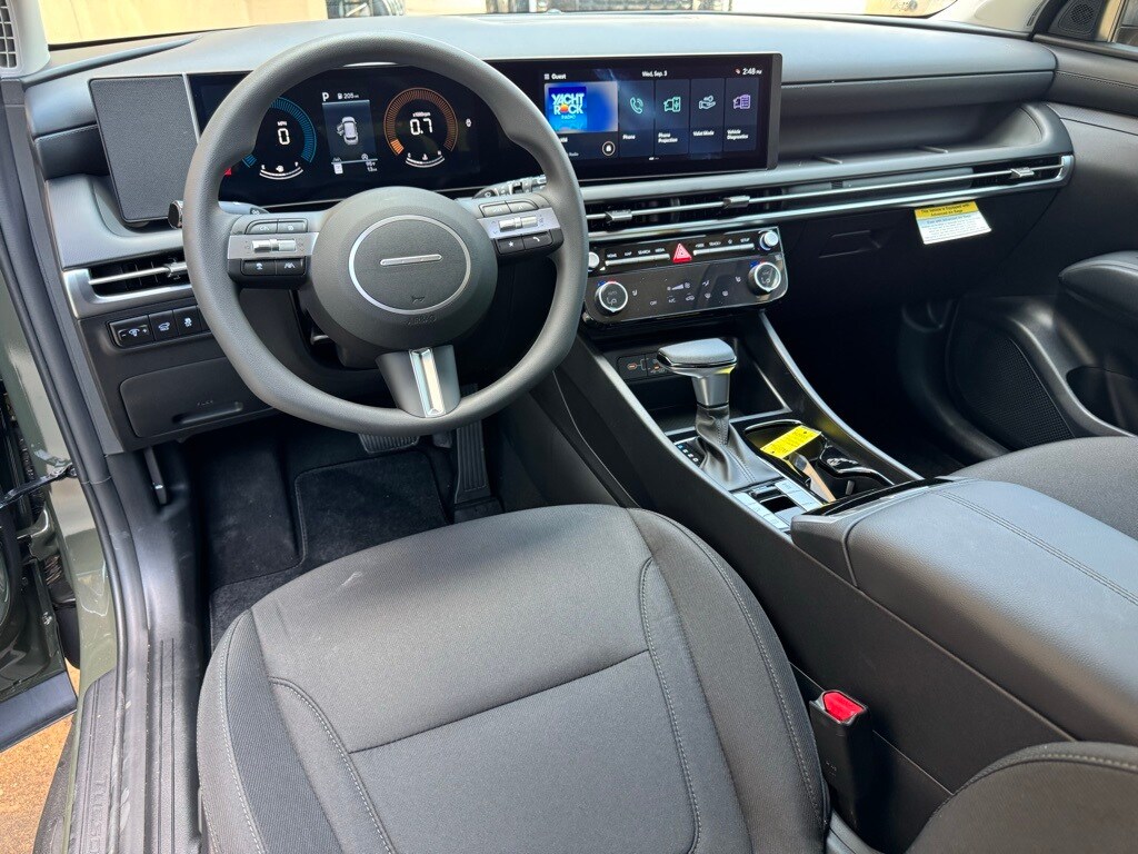 2026 Hyundai Tucson SEL photo 2