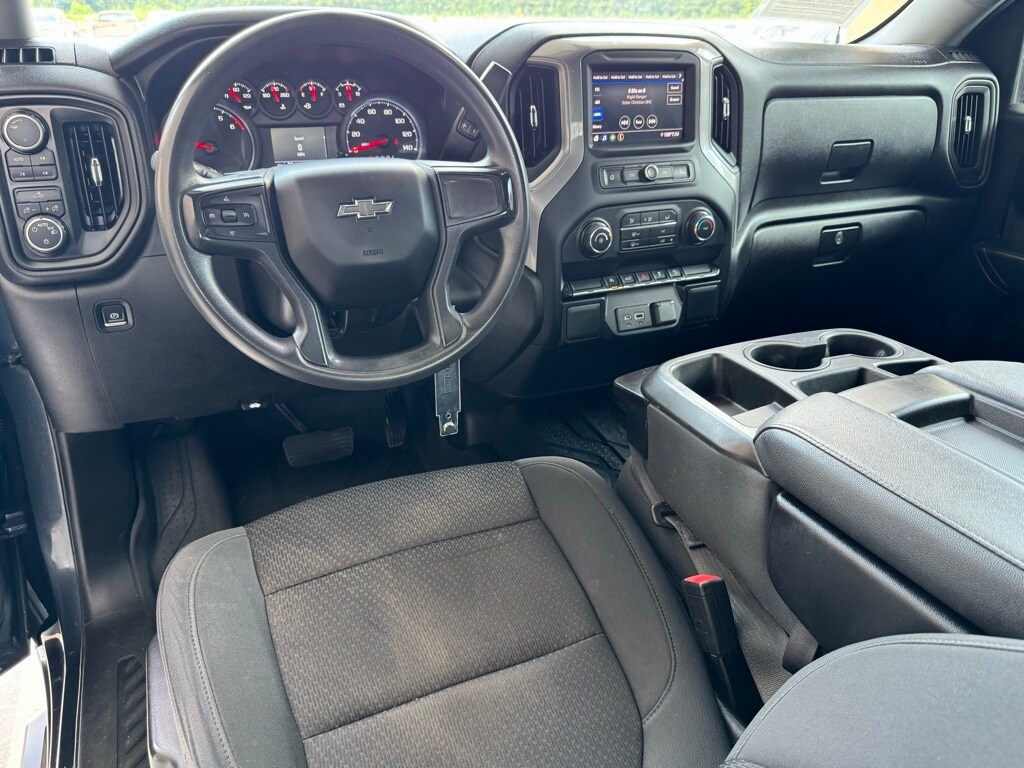 2022 Chevrolet Silverado 1500 Custom Trail Boss photo 2