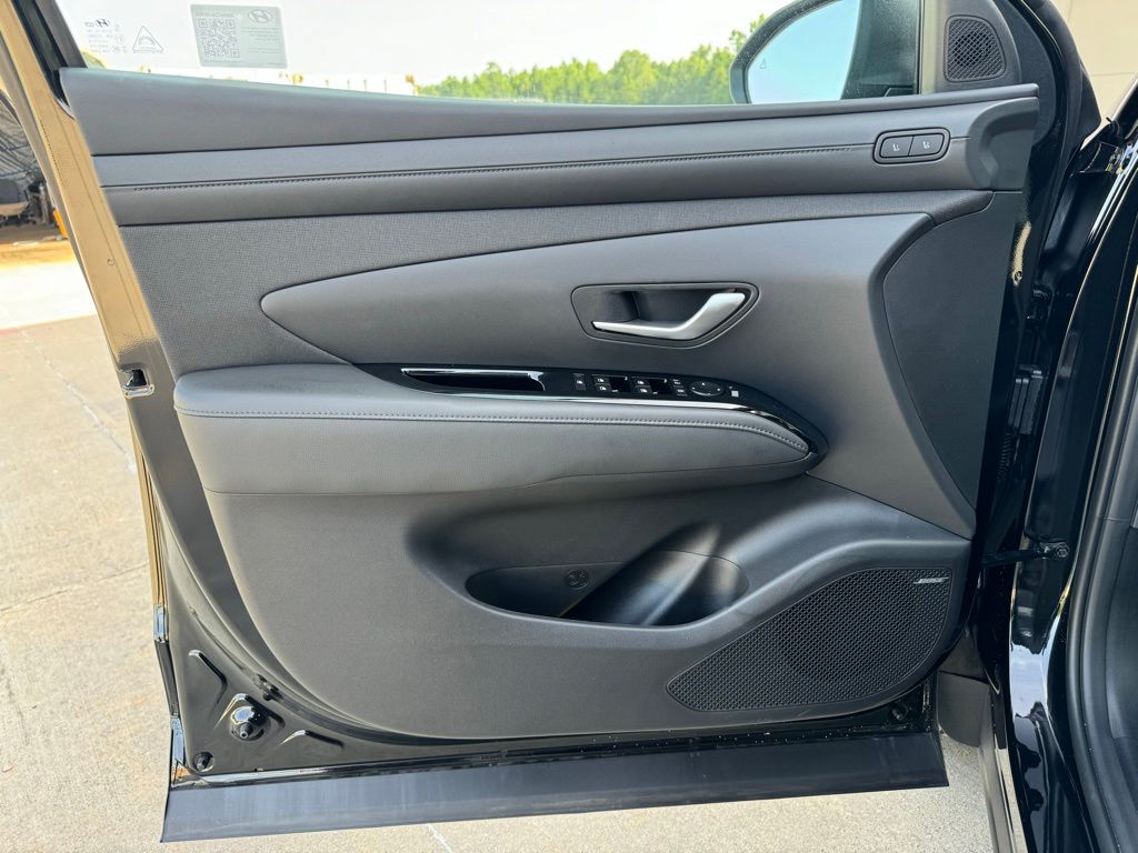 2025 Hyundai Santa Cruz Limited - Photo 23