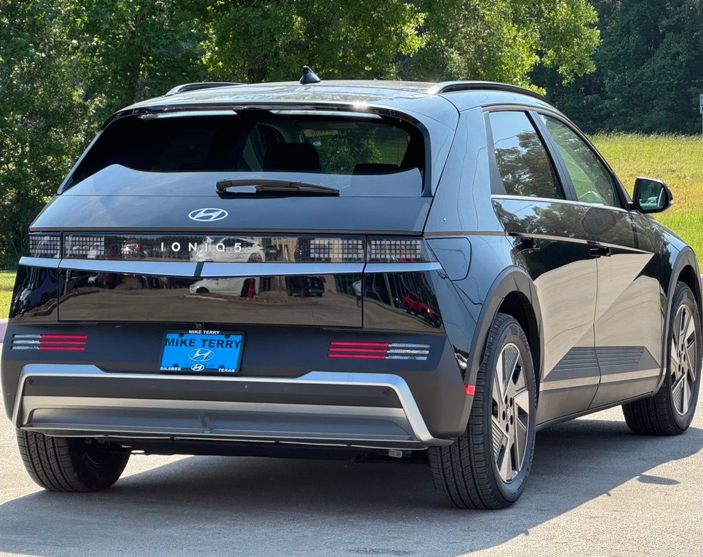 2025 Hyundai IONIQ 5 SEL - Photo 12