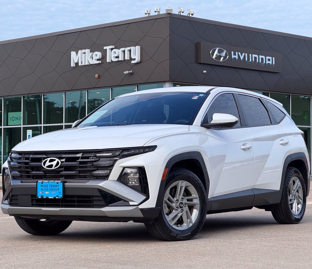 2025 Hyundai Tucson SE