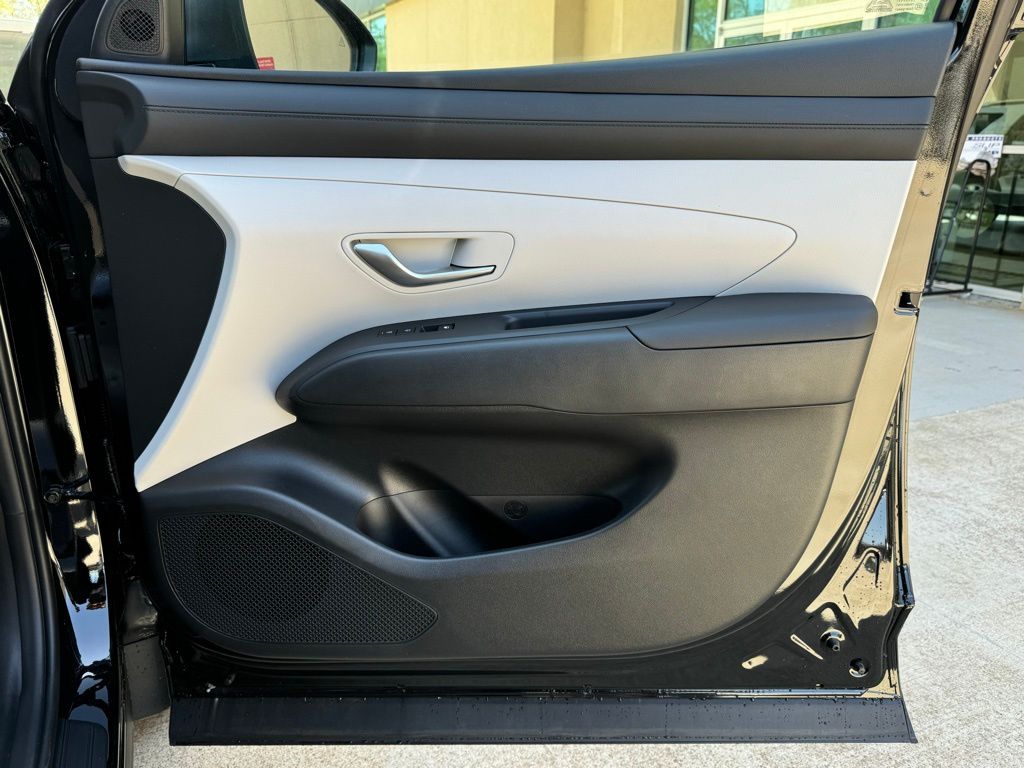 2025 Hyundai Tucson SEL - Photo 20