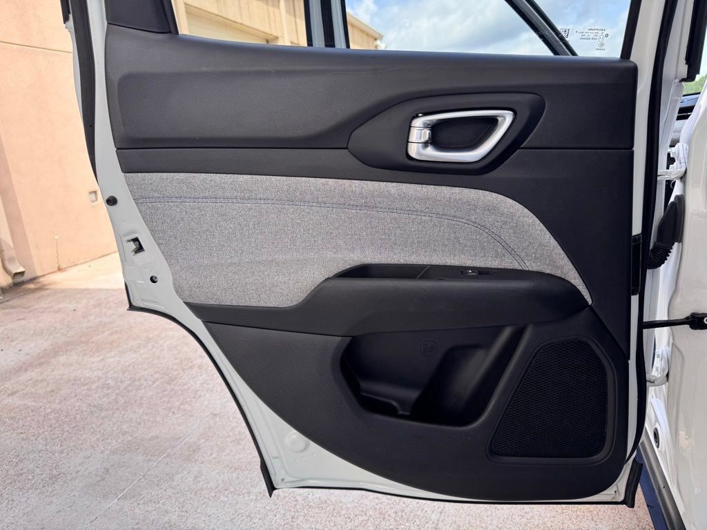 2024 Jeep Compass Latitude - Photo 21