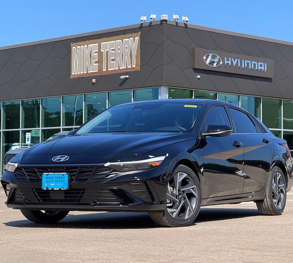 New 2026 Hyundai Elantra Limited Sedan
