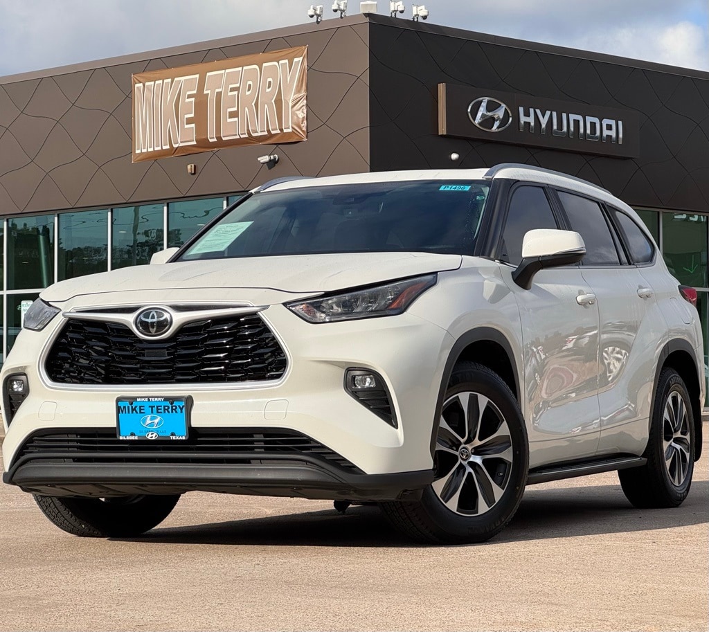 2020 Toyota Highlander XLE's photo