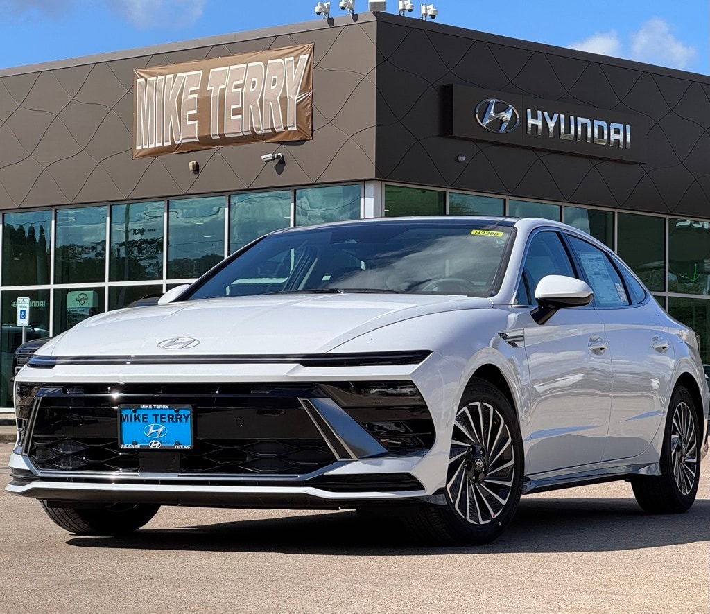 2026 Hyundai Sonata Hybrid SEL's photo