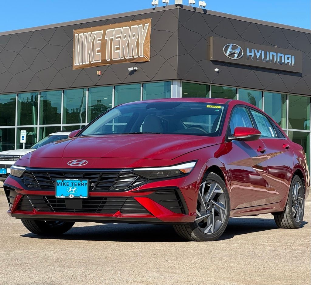 New 2025 Hyundai Elantra Limited Sedan