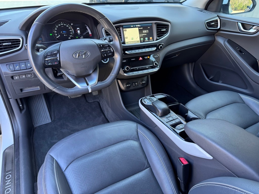 Used 2017 Hyundai Ioniq Base with VIN KMHC05LH2HU011531 for sale in Silsbee, TX