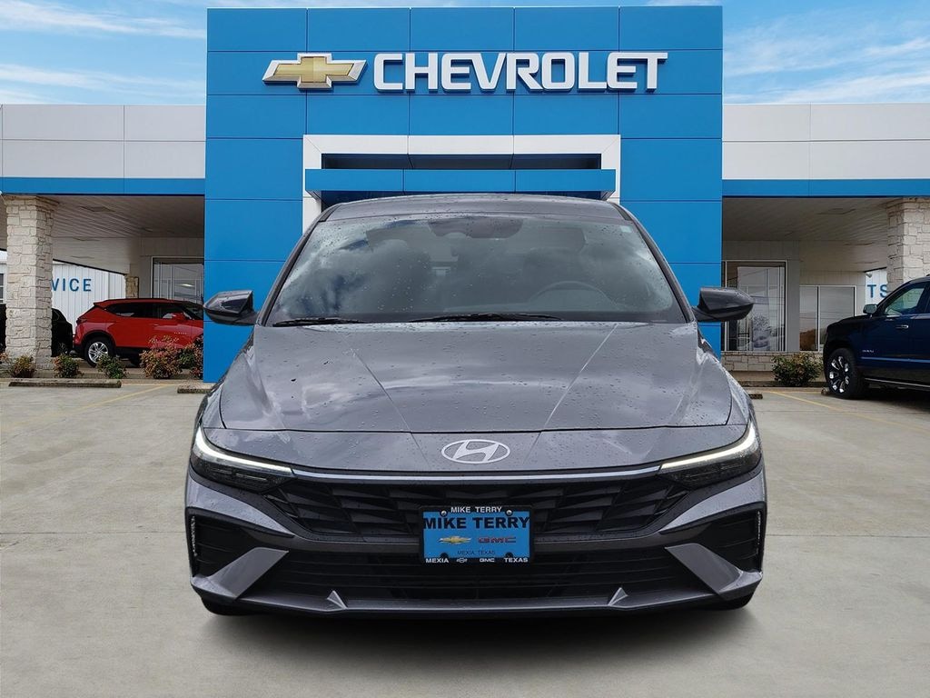 Certified 2025 Hyundai Elantra SEL Sport Sedan