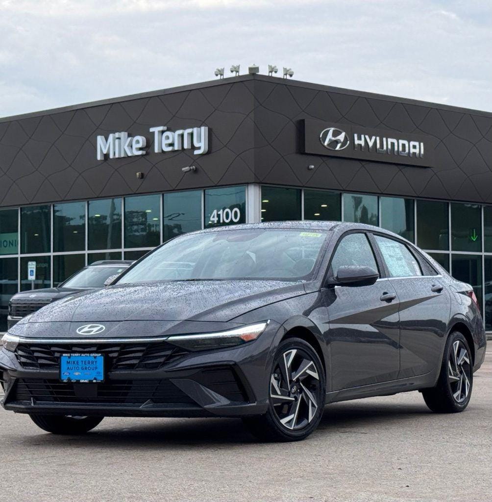 New 2026 Hyundai Elantra Limited