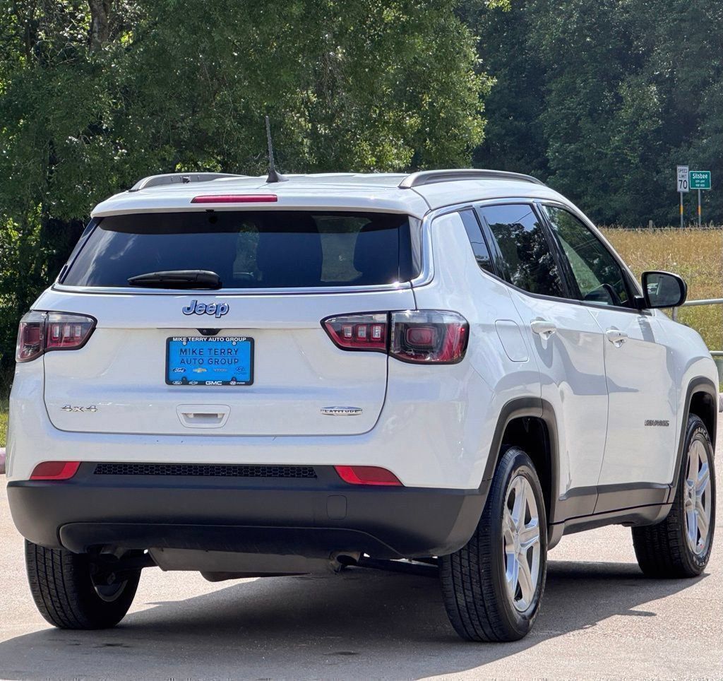 2024 Jeep Compass Latitude - Photo 12