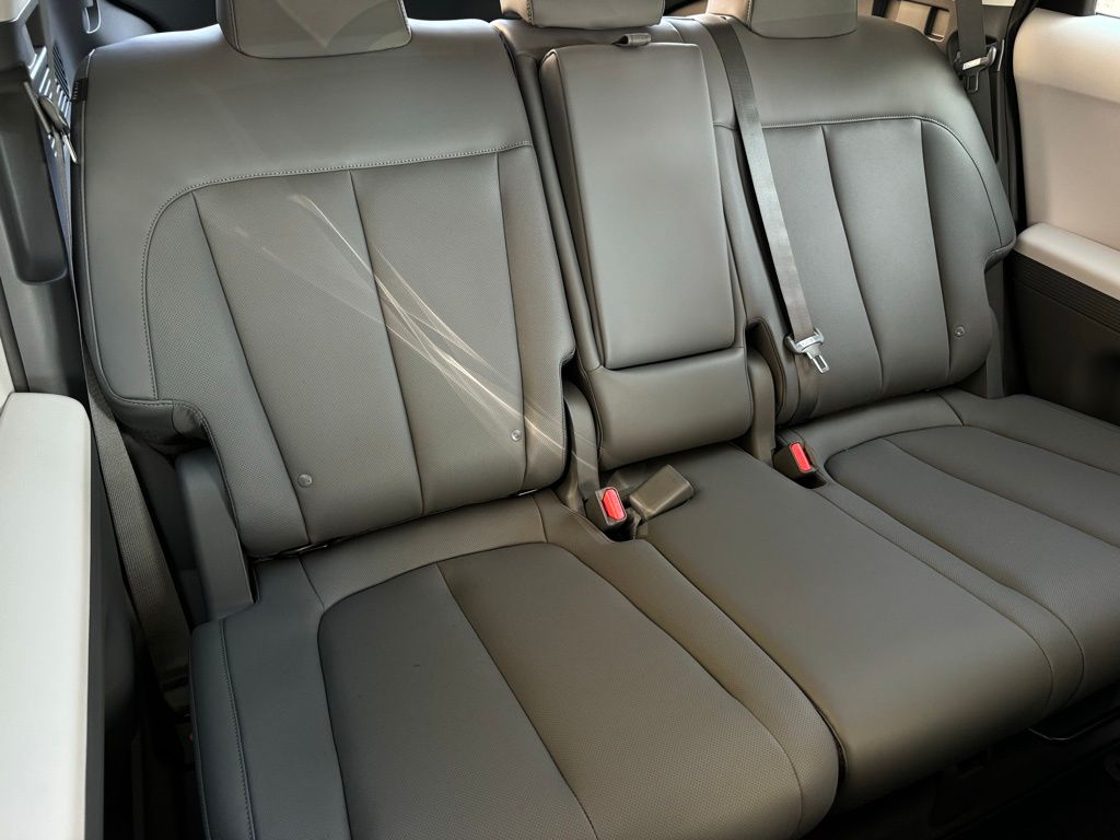 2025 Hyundai IONIQ 5 SEL - Photo 16