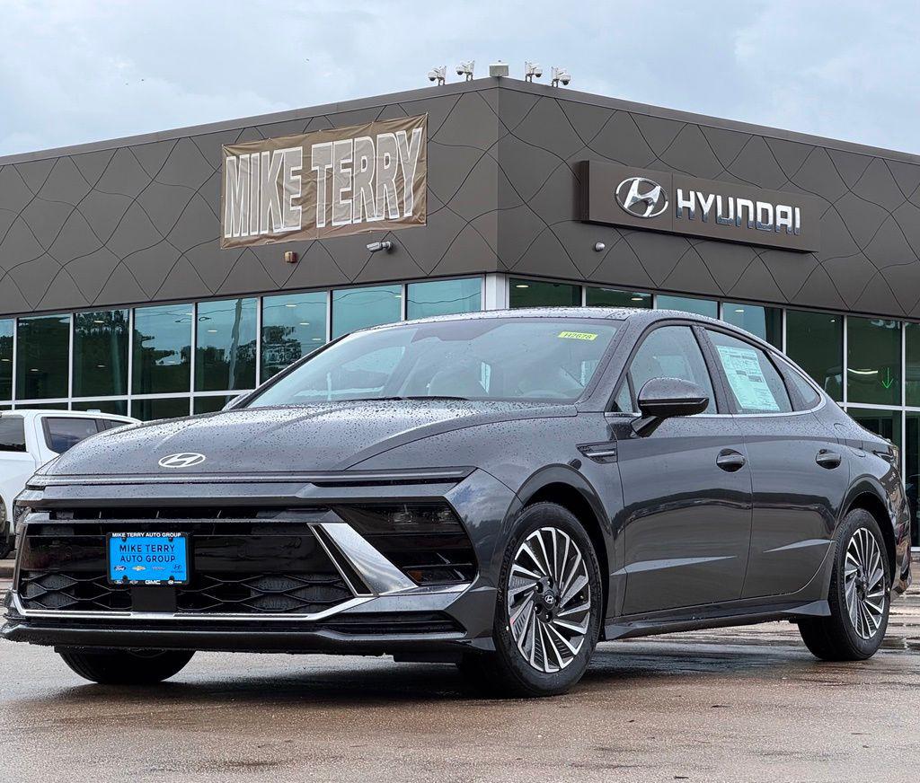 2026 Hyundai Sonata Hybrid