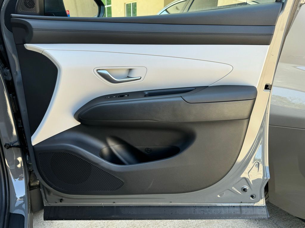 2025 Hyundai Tucson SEL - Photo 20