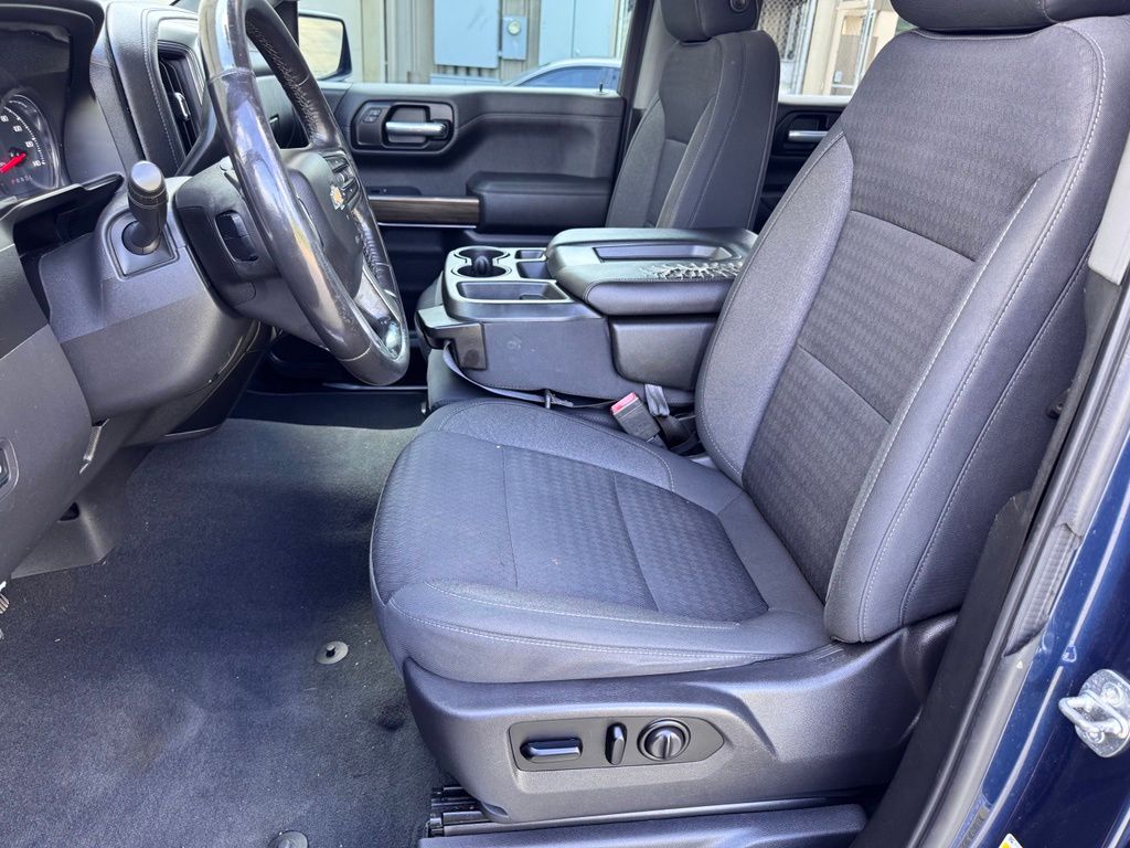 2021 Chevrolet Silverado 1500 LT - Photo 9
