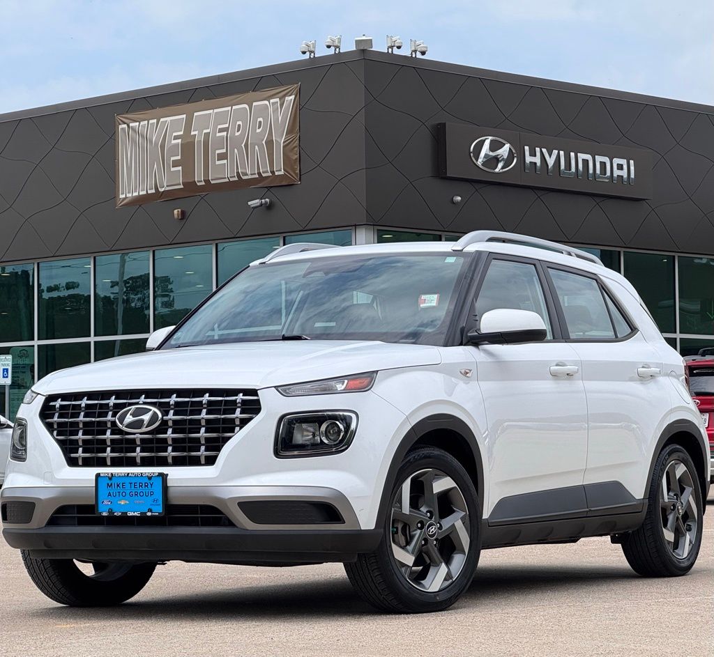 2023 Hyundai Venue SEL