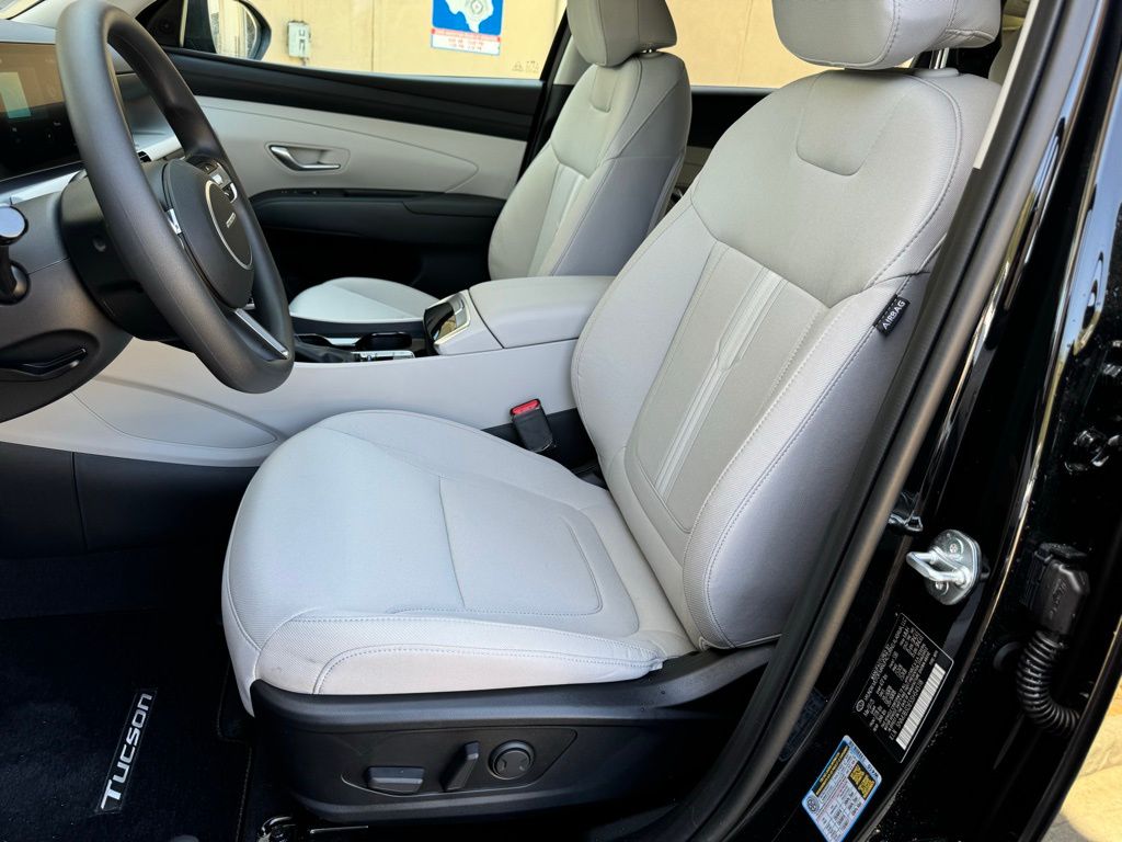 2025 Hyundai Tucson SEL - Photo 8