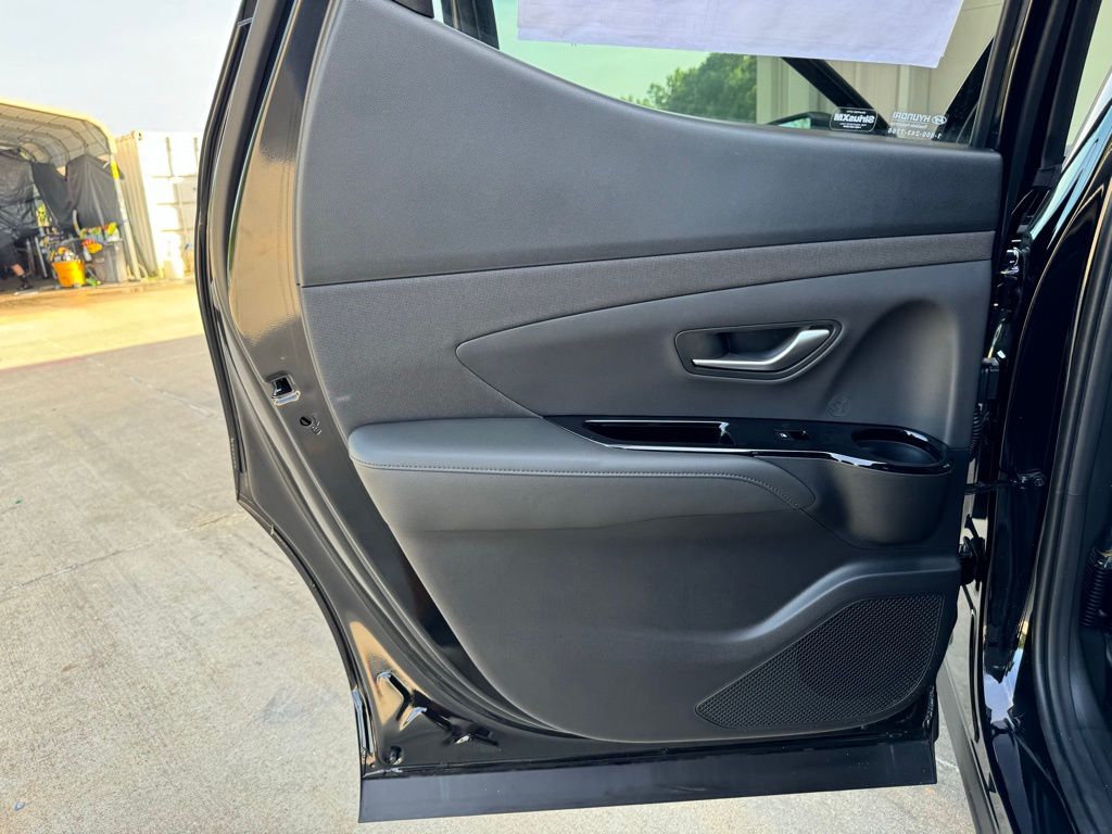 2025 Hyundai Santa Cruz Limited - Photo 24