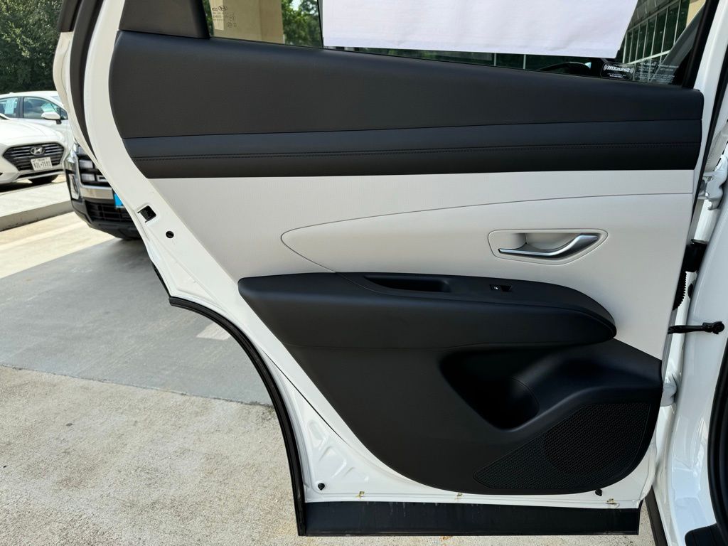 2025 Hyundai Tucson SEL - Photo 22