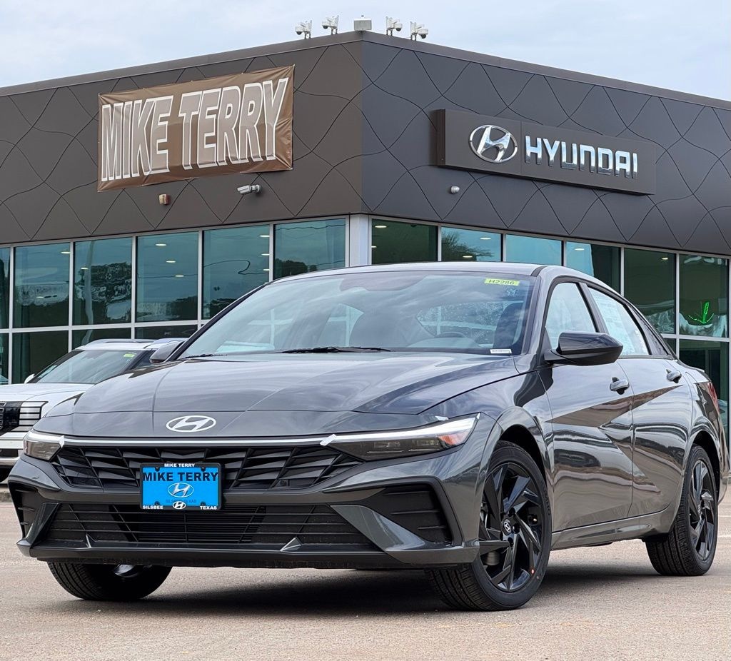 New 2026 Hyundai Elantra SEL Sport Sedan
