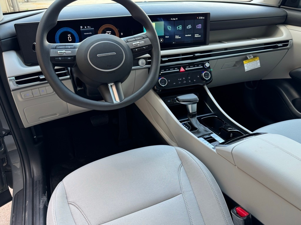 New 2026 Hyundai Tucson SEL FWD SUV