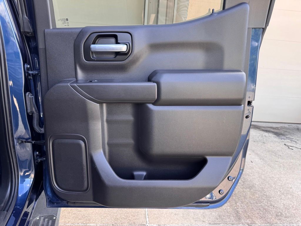 2021 Chevrolet Silverado 1500 LT - Photo 20