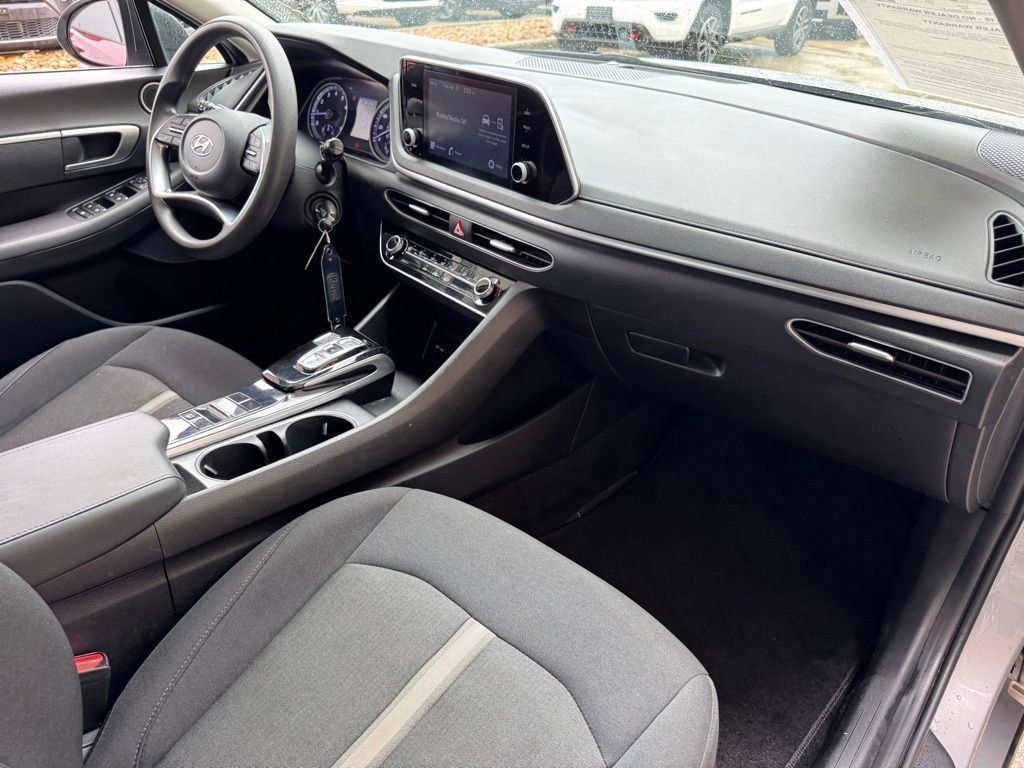 2023 Hyundai Sonata SE - Photo 15