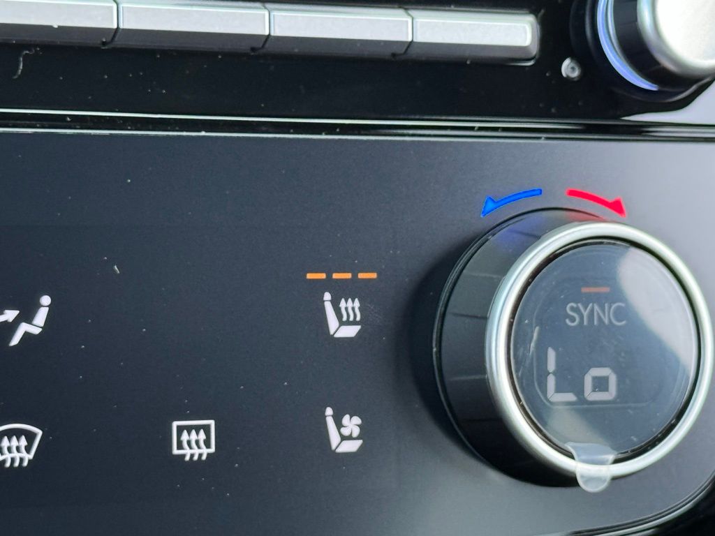 2025 Hyundai Santa Cruz Limited - Photo 6