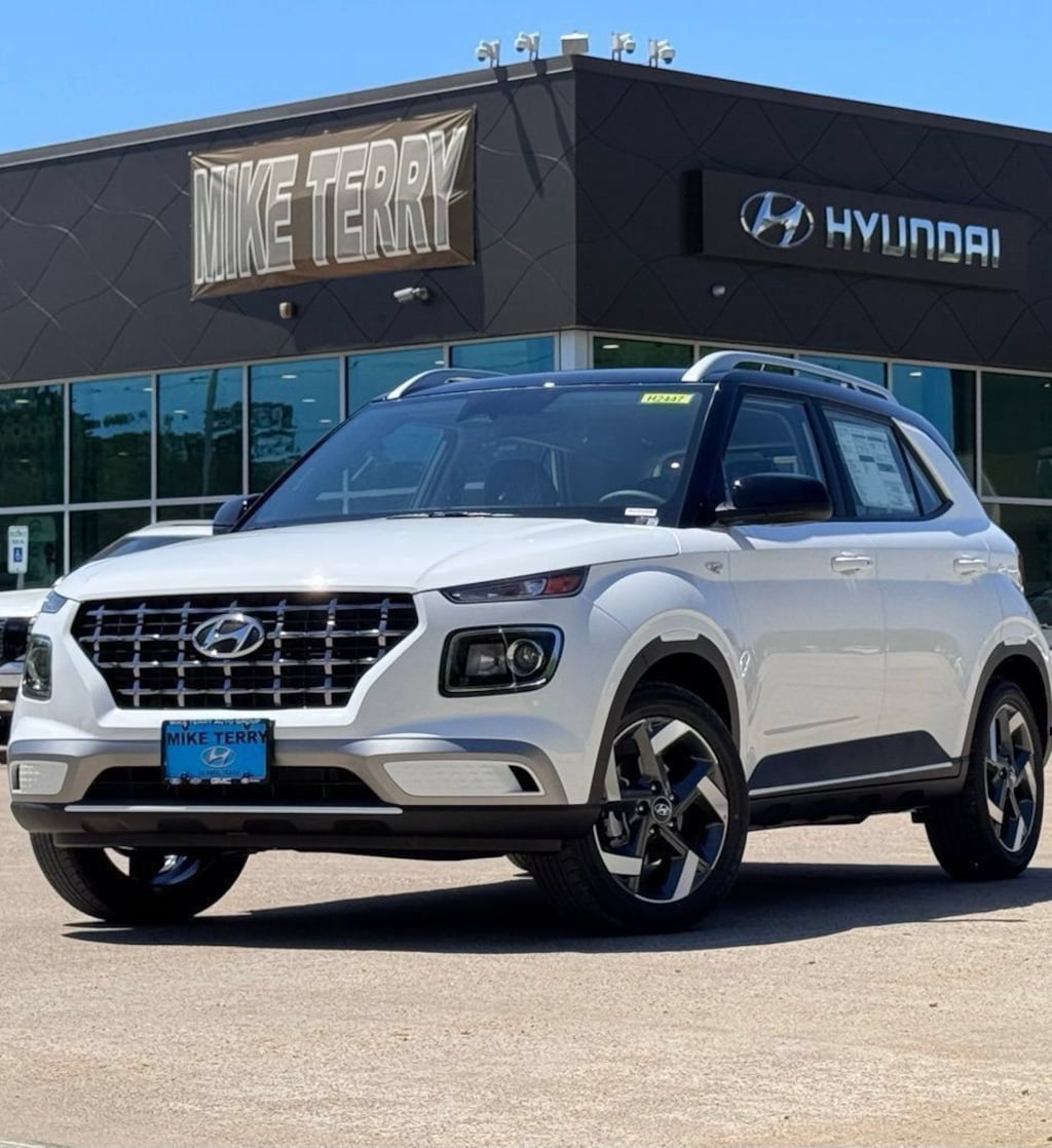 New 2026 Hyundai Venue SEL w/Two-Tone Roof SUV