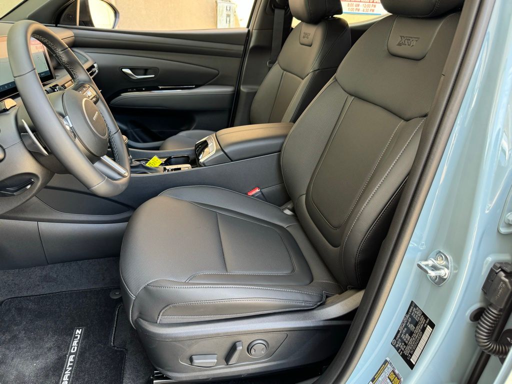 2025 Hyundai Santa Cruz XRT - Photo 9