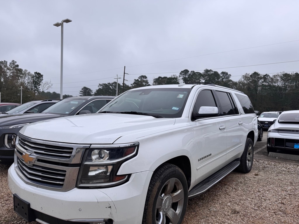 2016 Chevrolet Suburban LTZ's photo