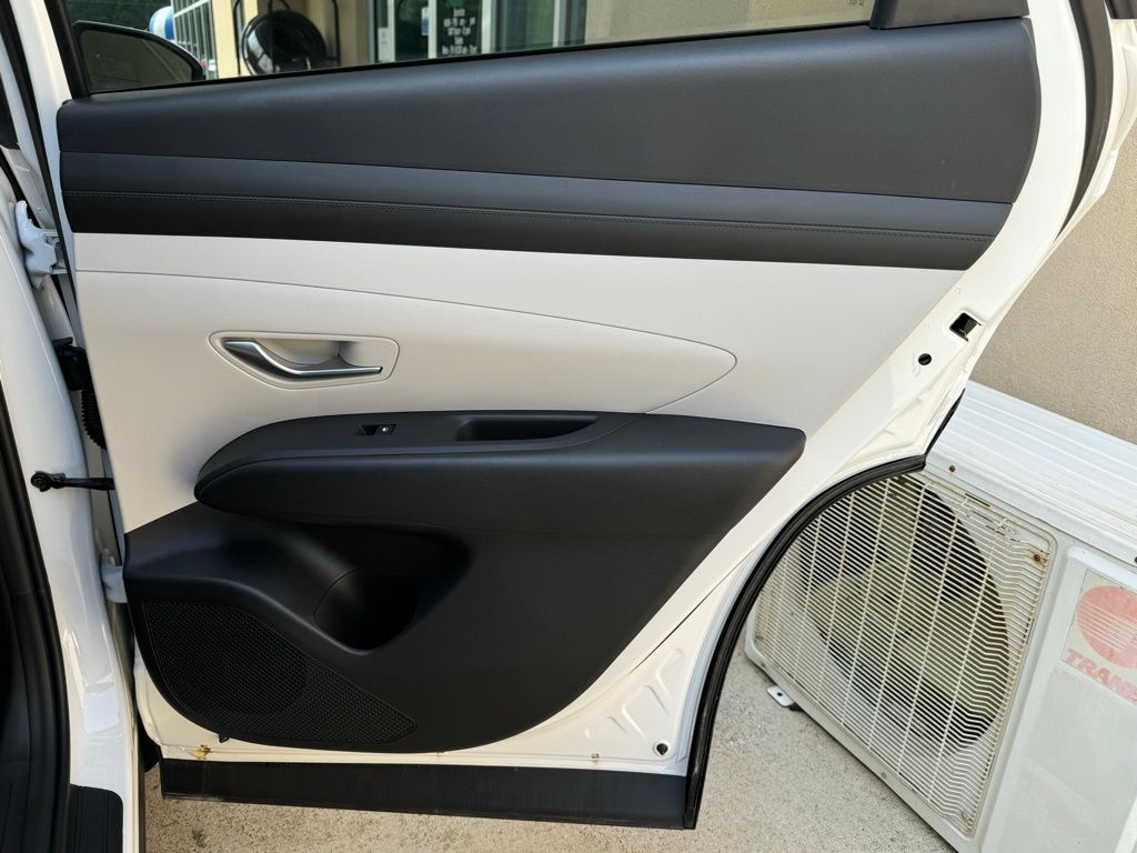 2025 Hyundai Tucson SEL - Photo 20