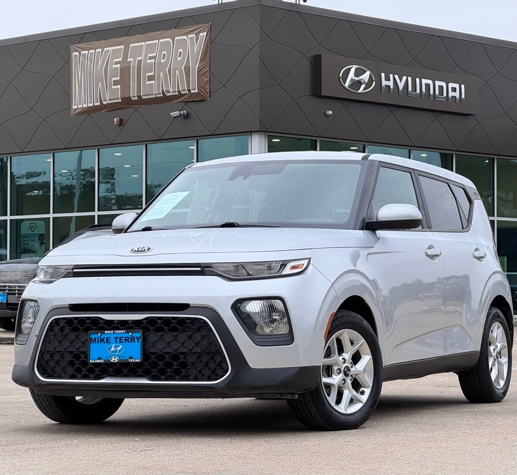 2020 Kia Soul S's photo