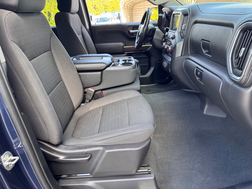 2021 Chevrolet Silverado 1500 LT - Photo 17