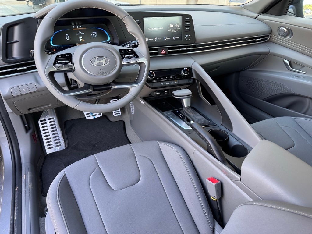 New 2026 Hyundai Elantra SEL Sport Sedan